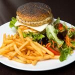 fclaria-hamburger-1414427_1920